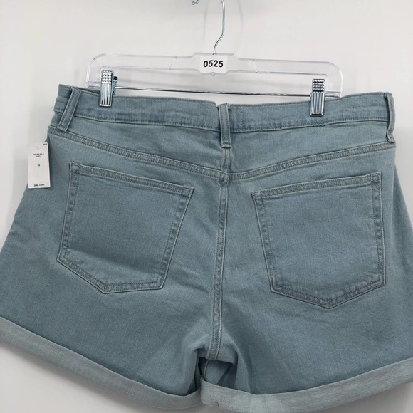 Gap Denim 5" Shorts Folded Hem Mid Rise Light Wash Size 33 - Picture 4 of 8
